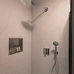 דירה Designer In Hotspot Location W Fast Wi-fi