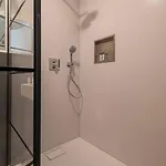 Designer In Hotspot Location W Fast Wi-fi *