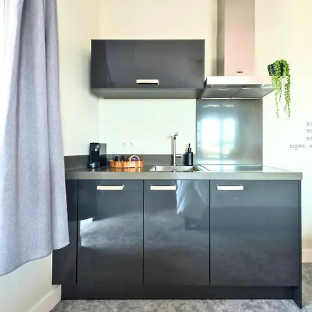 New On Hotspot Location With Fast Wifi * Tilburg