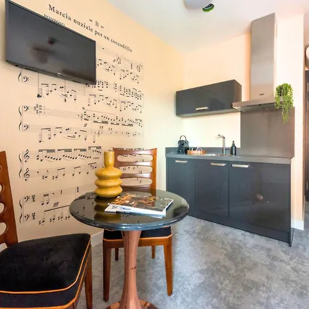 Design In Hotspot Location W Fast Wi-fi Tilburg